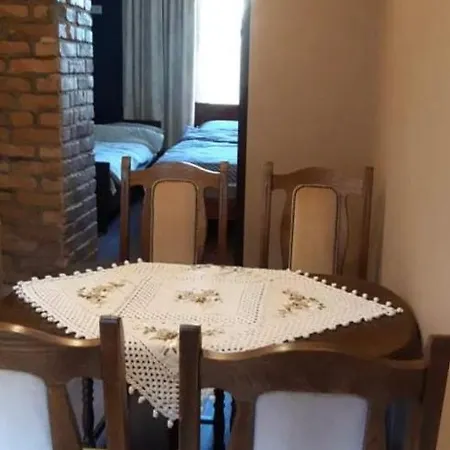 Delta 8 - Two Big Beds *