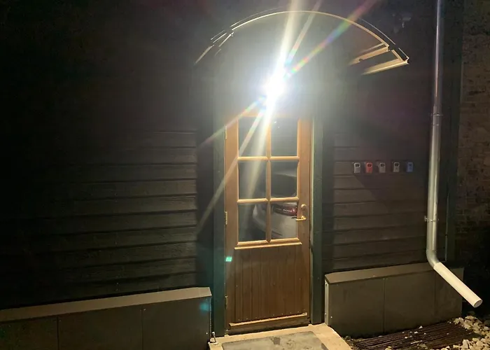 Delta 8 - Two Big Beds Apartment